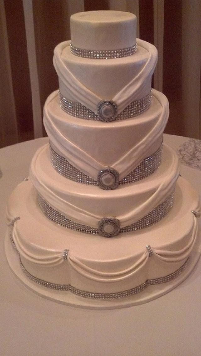 Wedding Cakes With Rhinestones
 Cake Rhinestones Weddbook