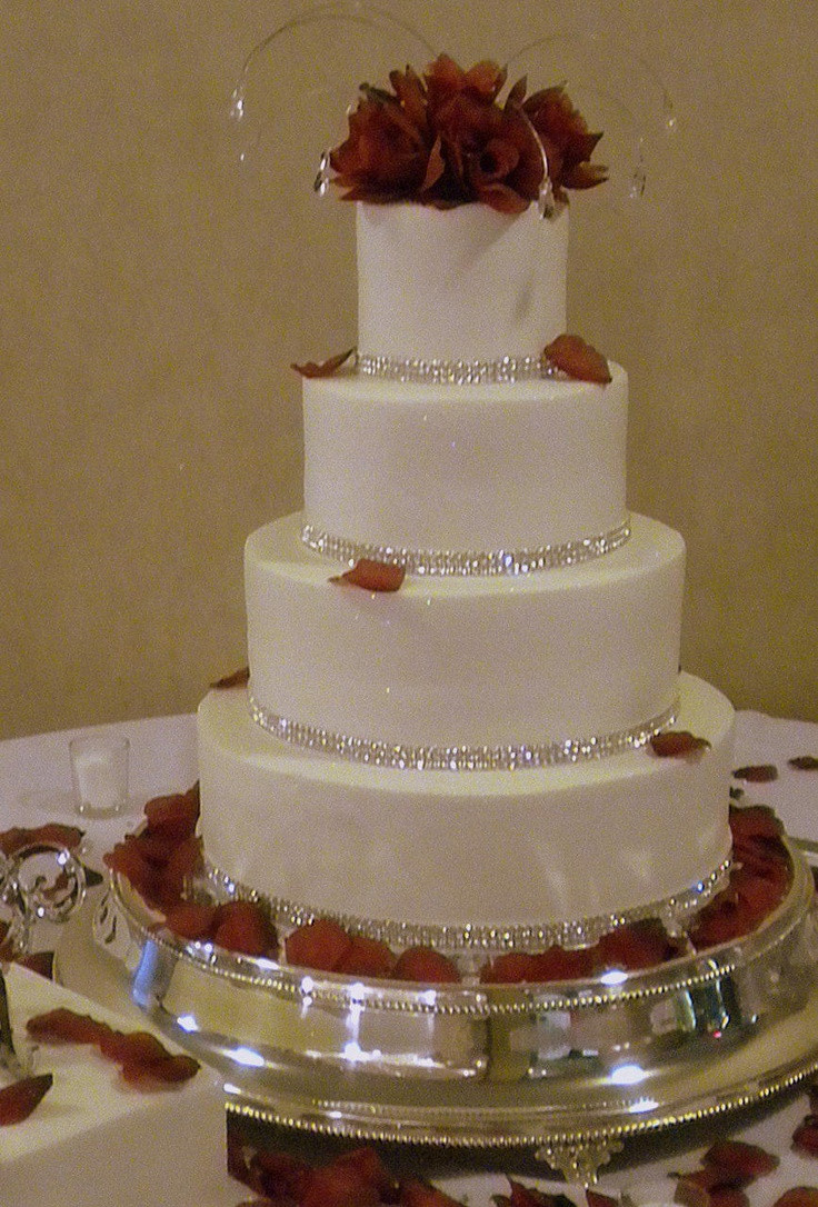 Wedding Cakes With Rhinestones
 Rhinestone Wedding Cake with Red Roses