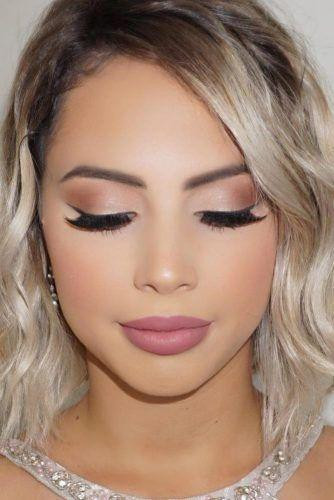 Wedding Day Makeup Looks
 36 Magnificent Wedding Makeup Looks For Your Big Day