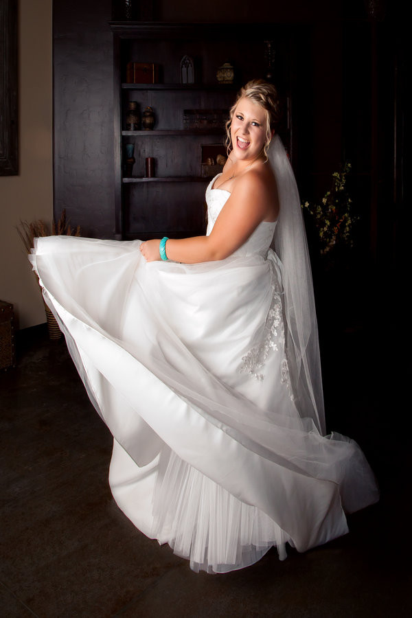Wedding Dresses Minneapolis
 Tips for Plus Size Brides on Finding the Perfect