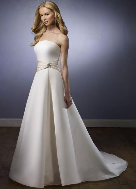 Wedding Dresses Under 500
 Places to Search for Wedding Gowns Under 500