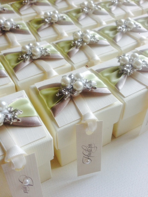 Wedding Favor Boxes
 Little Box of Treats for your Guests – Luxury Wedding