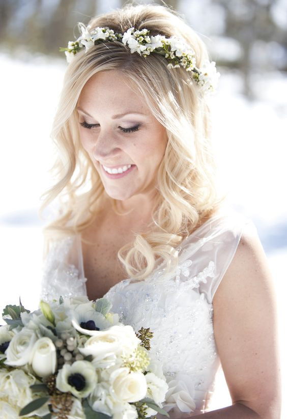 Wedding Flower Crown
 32 Winter Bridal Crowns That Will Make Your Look Gorgeous