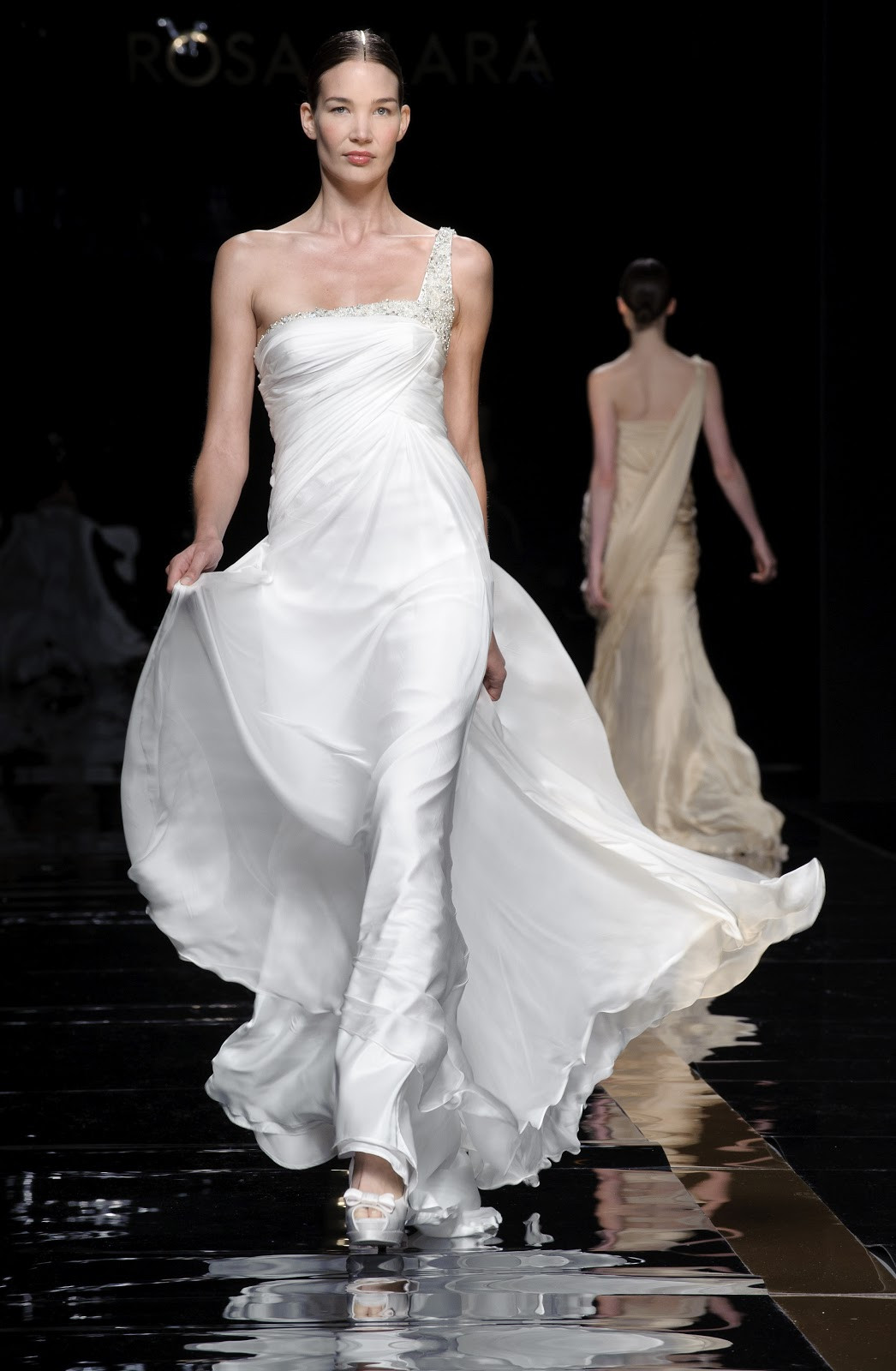 Wedding Gowns Atlanta
 The Wedding is Over How to Sell Your Wedding Dress on