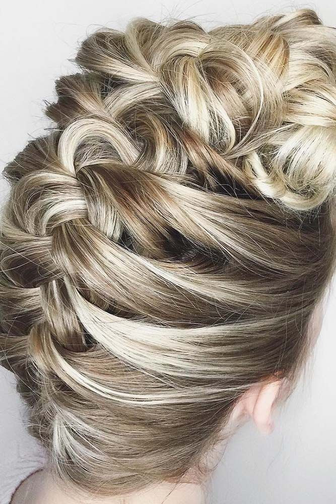 Wedding Guest Hairstyles DIY
 42 Chic And Easy Wedding Guest Hairstyles