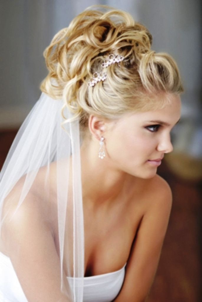 Wedding Hair Updo With Veil
 30 Beautiful Wedding Hair For Bridal Veils