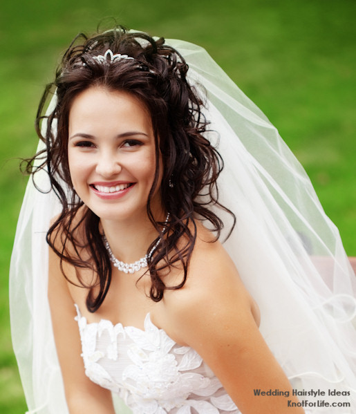 Wedding Hairstyles For Curly Hair With Veil
 Wavy Wedding Hairstyle with a Veil and Tiara Knot For Life