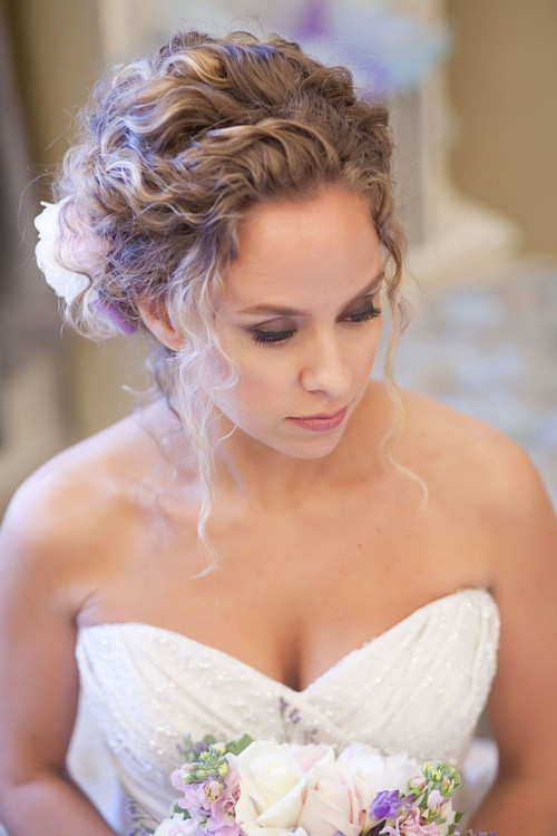 Wedding Hairstyles For Naturally Curly Hair
 Wedding Curly Hairstyles – 20 Best Ideas For Stylish Brides
