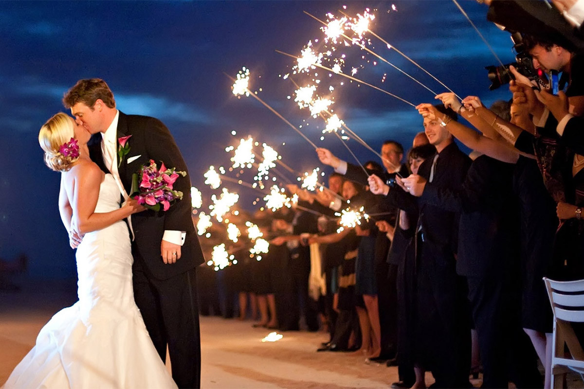 Wedding Reception Sparklers
 20 Magical Wedding Sparkler Send f Ideas for Your Wedding
