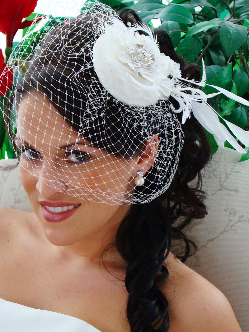 Wedding Veils Birdcage
 Exquisite Flower Bridal Hat & Birdcage Veil Blusher Clip