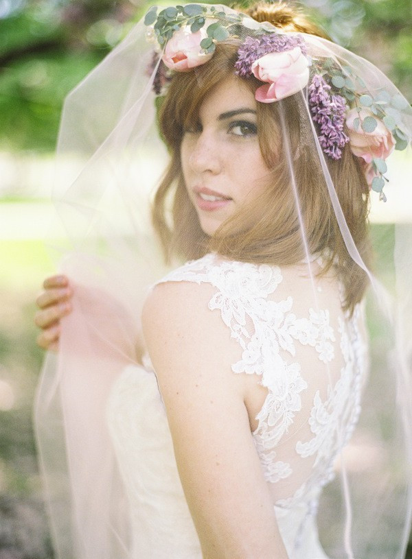 Wedding Veils With Flowers In Hair
 wedding flower garlands