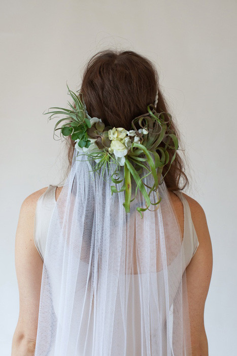 Wedding Veils With Flowers In Hair
 Five Ways to Wear Flowers in Your Hair