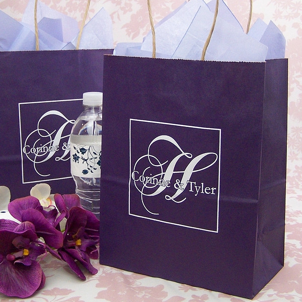 Wedding Welcome Gift Bags
 What to Put in Your Wedding Wel e Gift Bags
