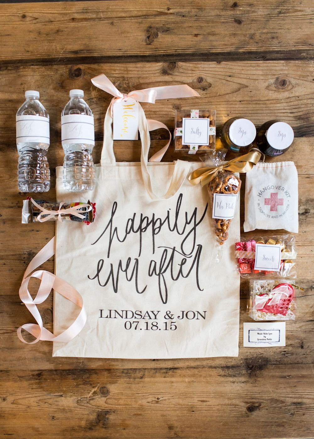 Wedding Welcome Gift Bags
 Wedding Wednesday What We Put in Our Wedding Wel e Bags