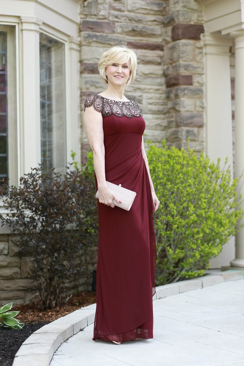 What Colors To Wear To A Wedding
 Best Mother of the Bride Dress Color
