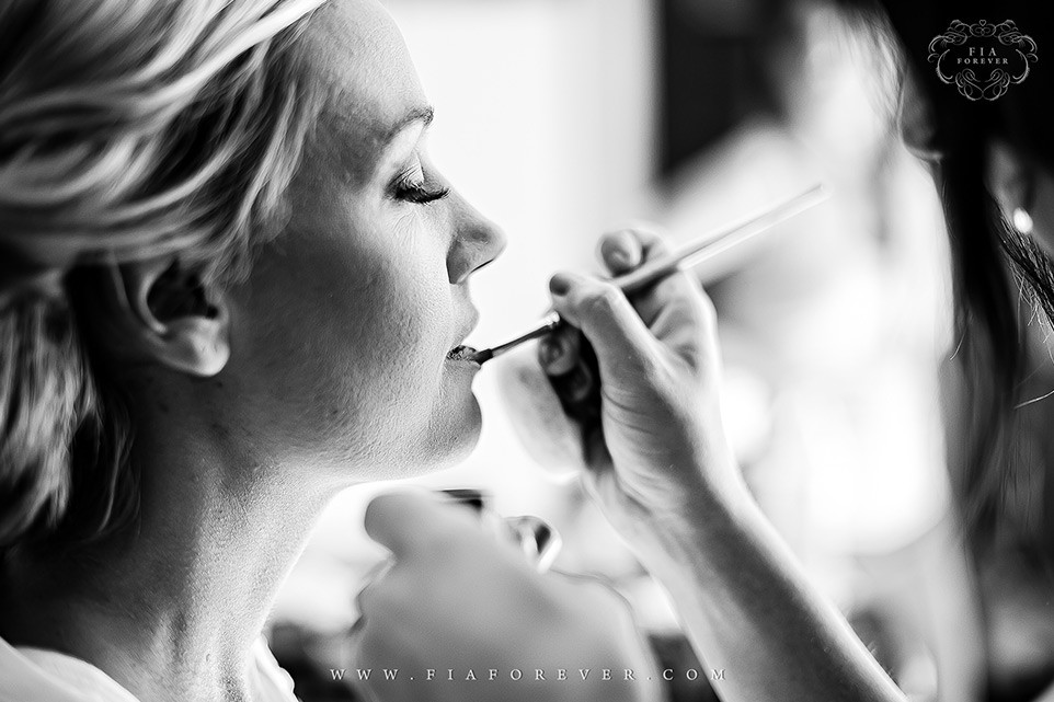 Where To Get Makeup Done For Wedding
 Kellie & Nick s Awesome Do it Yourself DIY Chic Wedding
