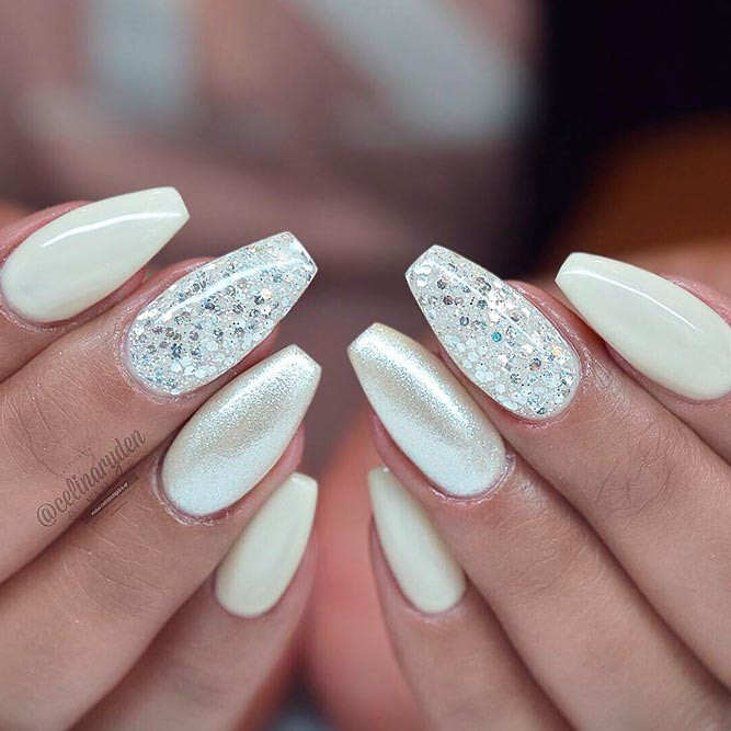 White Acrylic Nails With Glitter
 Awesome White Acrylic Nails
