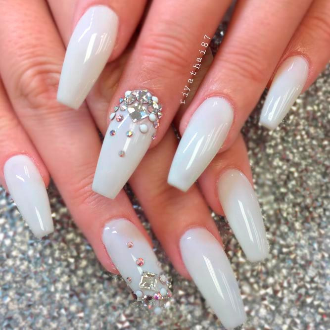 White Acrylic Nails With Glitter
 Top 65 Pretty White Nails With Glitter Shapes trendy