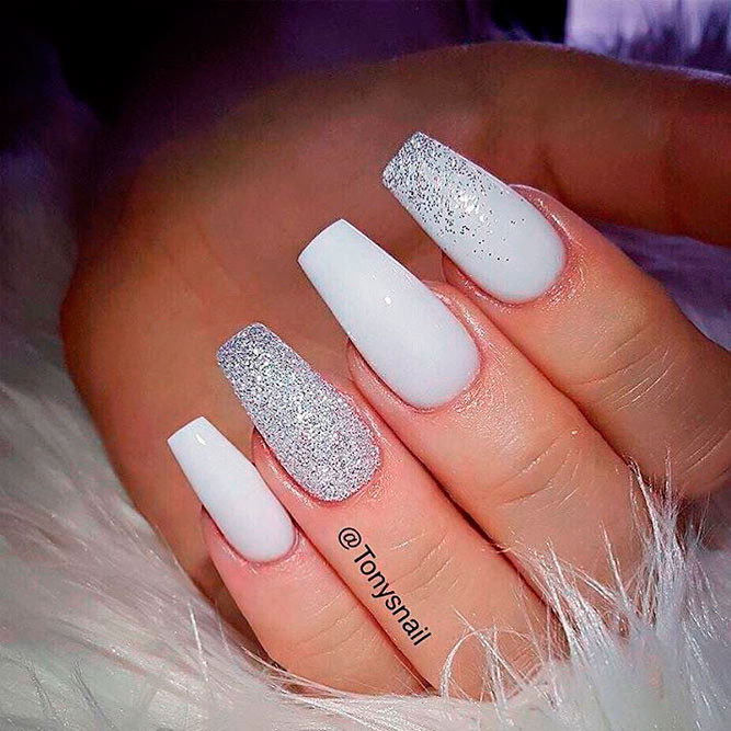 White Acrylic Nails With Glitter
 Stunning White Nail Designs
