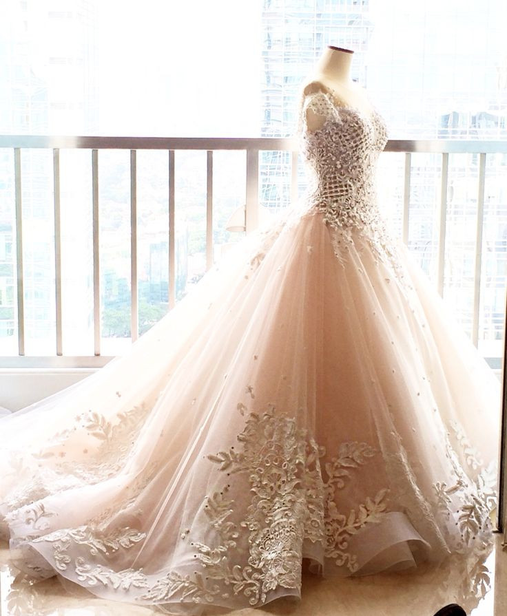 White And Pink Wedding Dress
 Stunning Ball Gowns Bridal Dress 2016 Short Sleeve Sheer