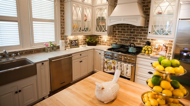 White Brick Backsplash In Kitchen
 Kitchen Brick Backsplashes For Warm And Inviting Cooking