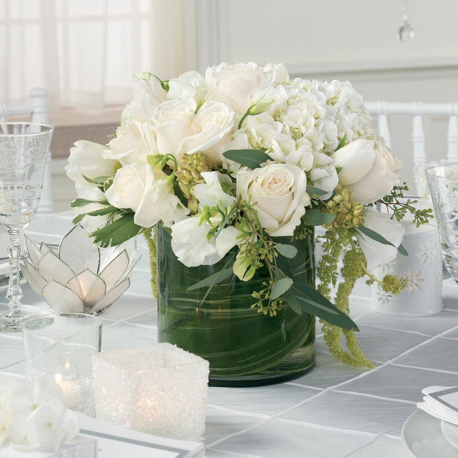 White Flower Wedding Centerpieces
 Roses