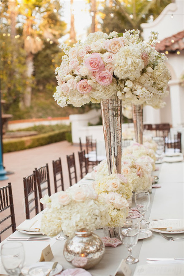 White Flower Wedding Centerpieces
 20 Truly Amazing Tall Wedding Centerpiece Ideas