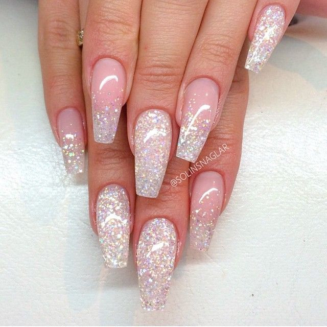 White Tip Nails With Glitter
 Pin do a Tin Lee em Nails