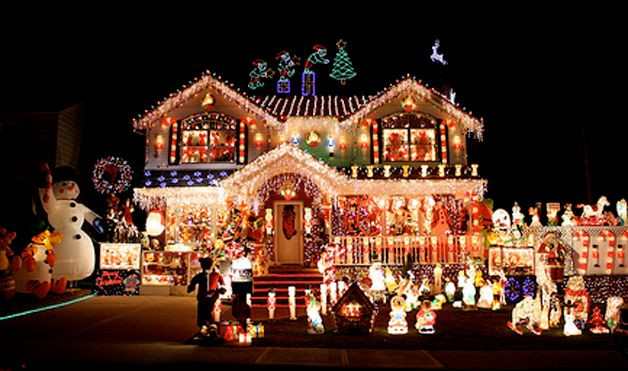 Whole House Christmas Lighting
 7 of the World s Most Decked Out Christmas Houses
