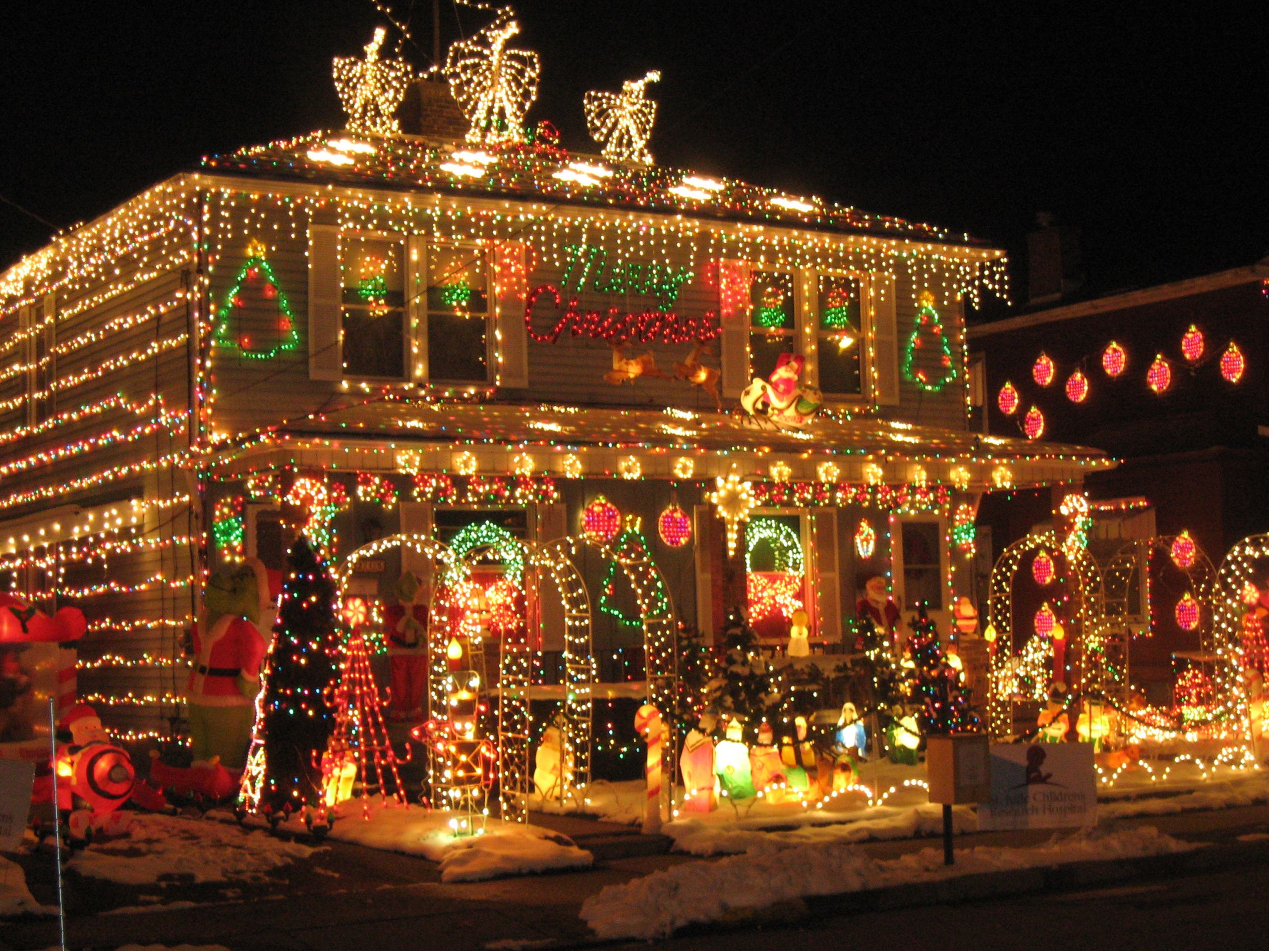 Whole House Christmas Lighting
 Make your home Sparkle this Christmas – Christmas Lights