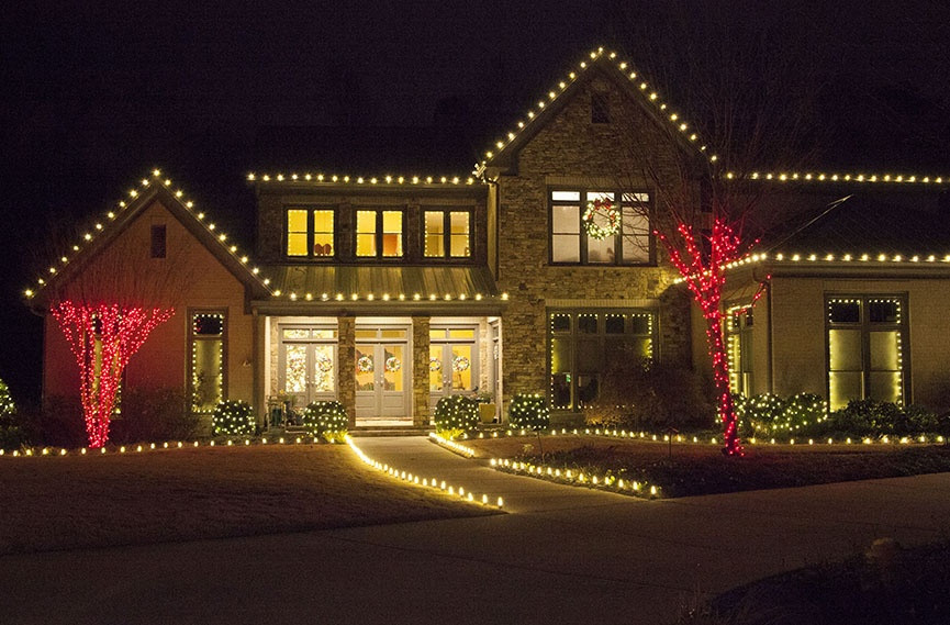 Whole House Christmas Lighting
 Outdoor Christmas Lights Ideas For The Roof