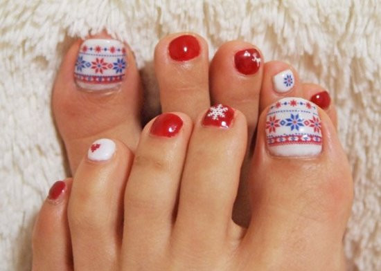 Winter Toe Nail Art with Sweater Patterns - wide 8