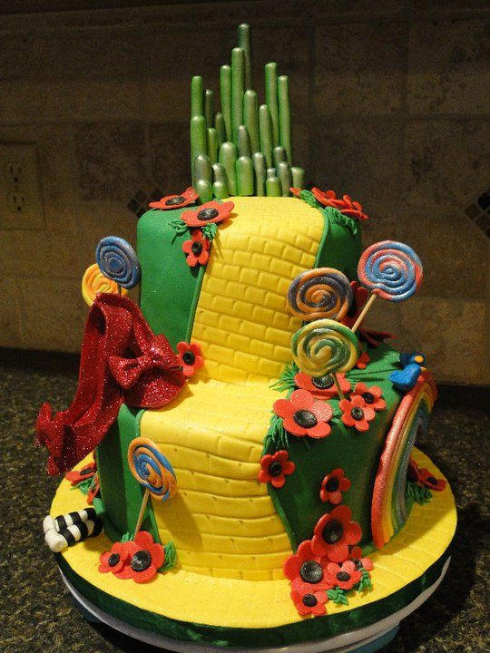Wizard Of Oz Birthday Cake
 Wizard of Oz cake by carey iennaccaro