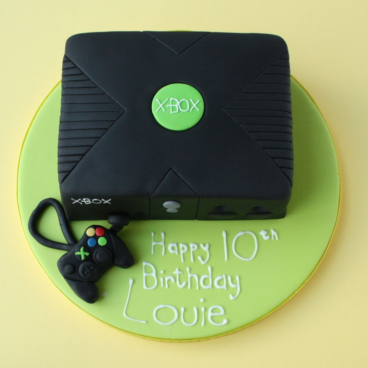Xbox Birthday Cake
 How to make an easy XBOX CAKE