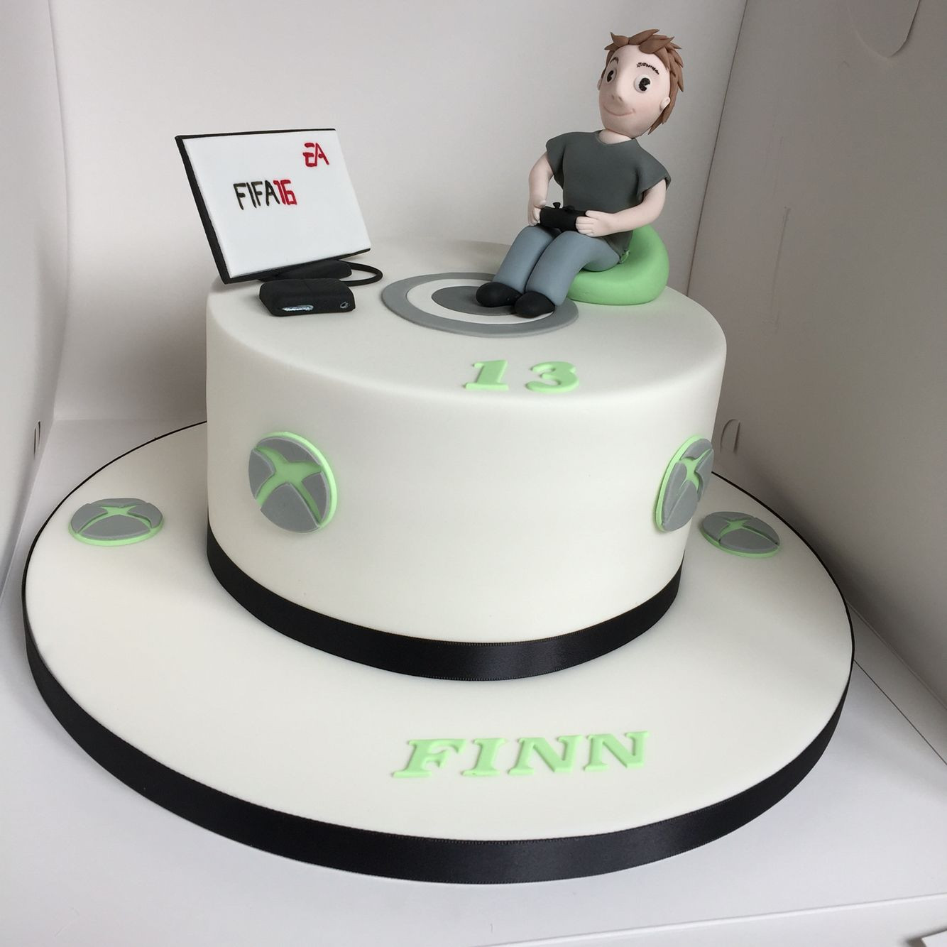 Xbox Birthday Cake
 Xbox fifa16 birthday cake for a teenager