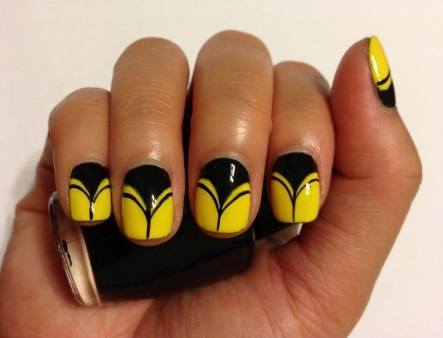 Black and Yellow Nail Art - wide 6