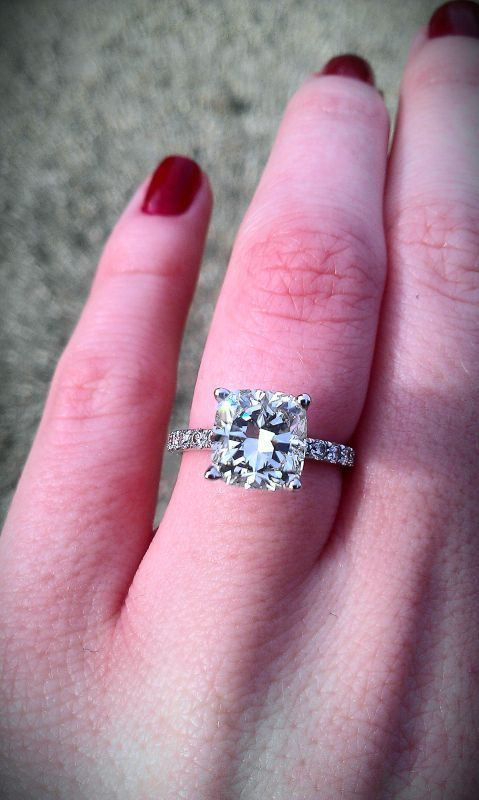 2 Carat Cushion Cut Diamond Engagement Ring
 beautiful 2 carat cushion cut engagement ring wedding