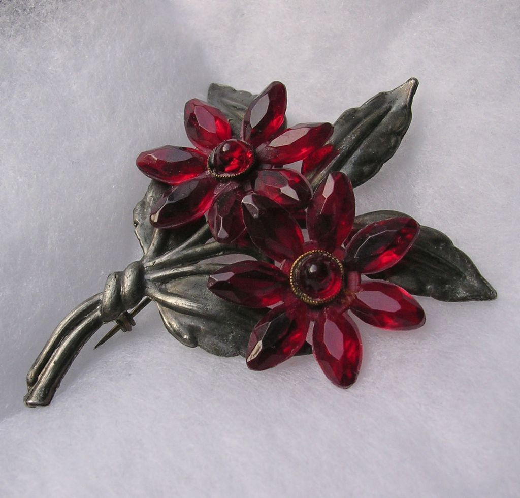 Acrylic Brooches
 Vintage Red Lucite Flower Brooch from bygonebeauties