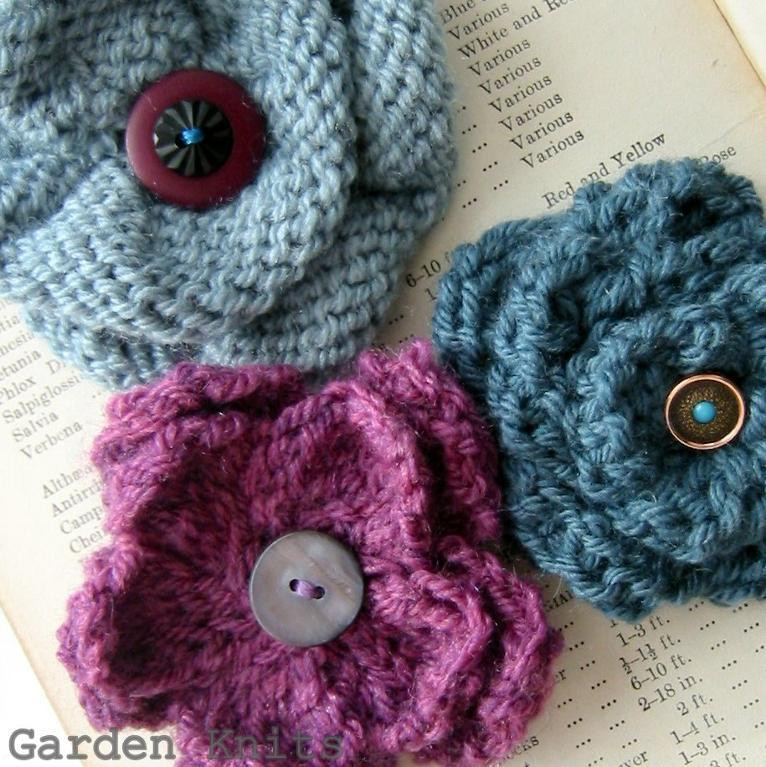 Brooches Pattern
 Corsage Vintage Style Flower Brooch by Garden Knits Craftsy