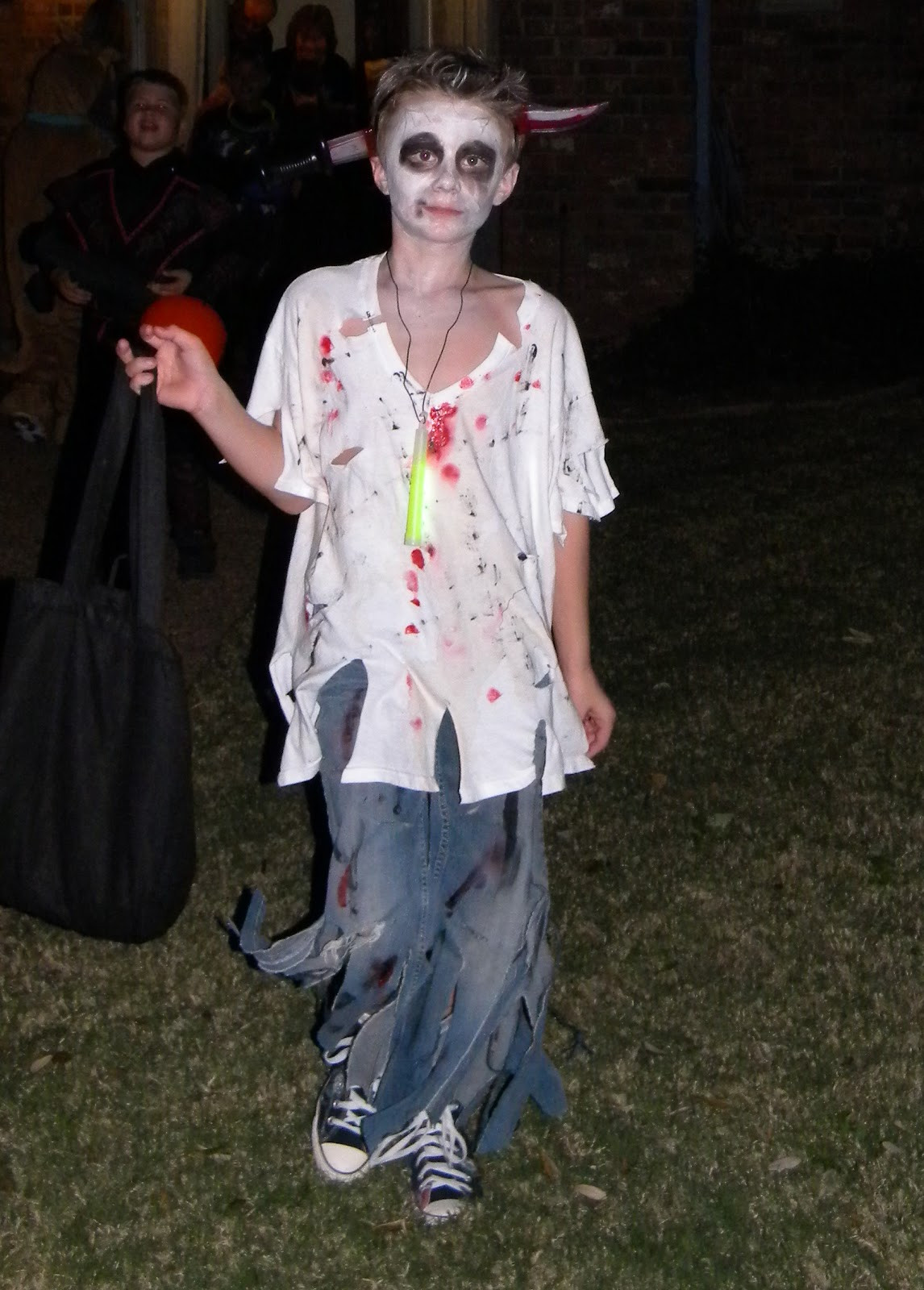 Cheap Halloween Costume Ideas
 To Life and To Love 15 Cheap & Easy Homemade Halloween