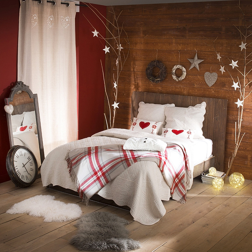 Christmas Lights In Bedroom Ideas
 10 Christmas Bedroom Decorating Ideas Inspirations