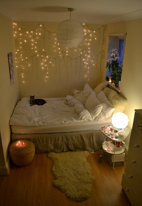 Christmas Lights In Bedroom Ideas
 bedroom lights on Tumblr