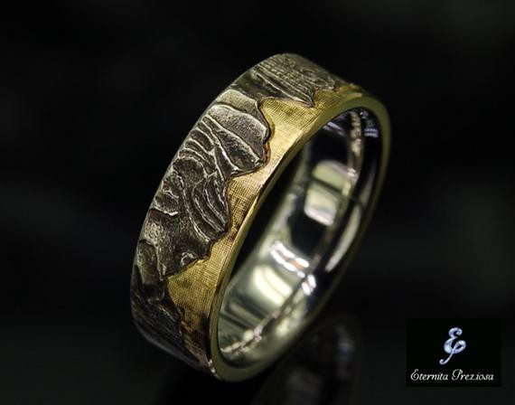 Cool Wedding Rings
 18K Gold Wedding Band Unique Mens Ring Rustic Wedding Ring