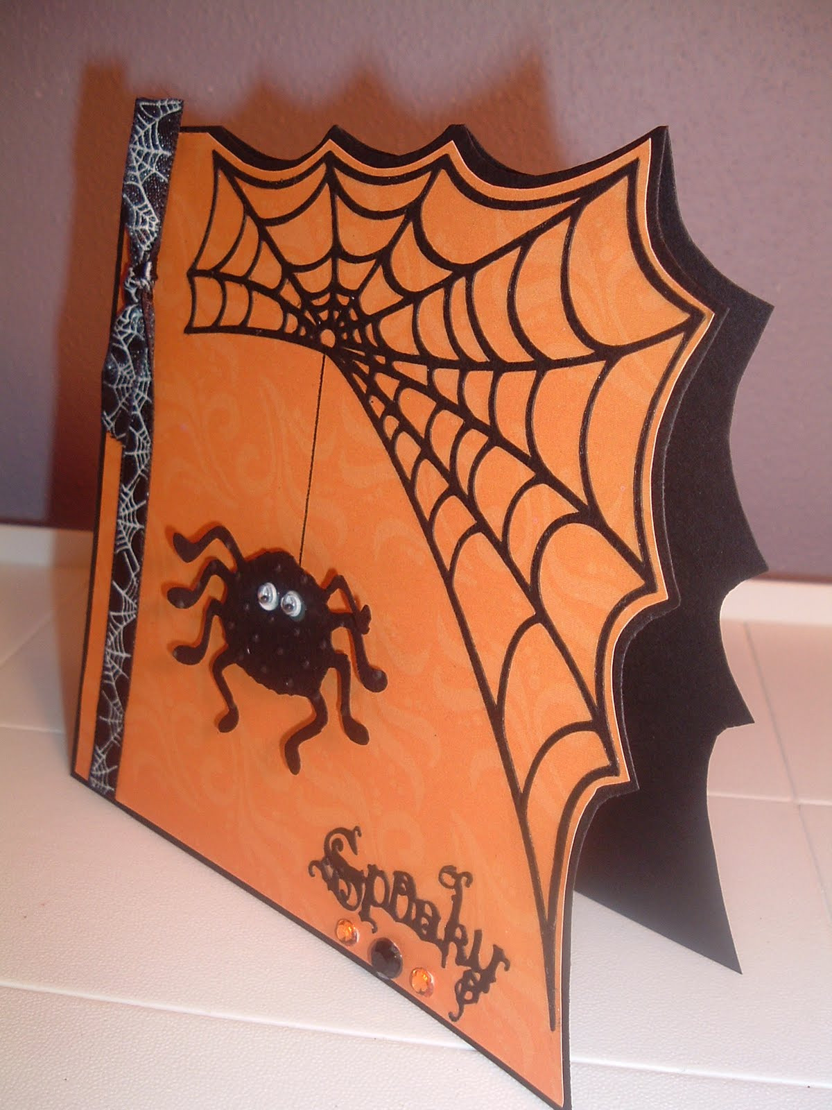 Cricut Halloween Ideas
 The Cricut Bug Spooky Spider Card