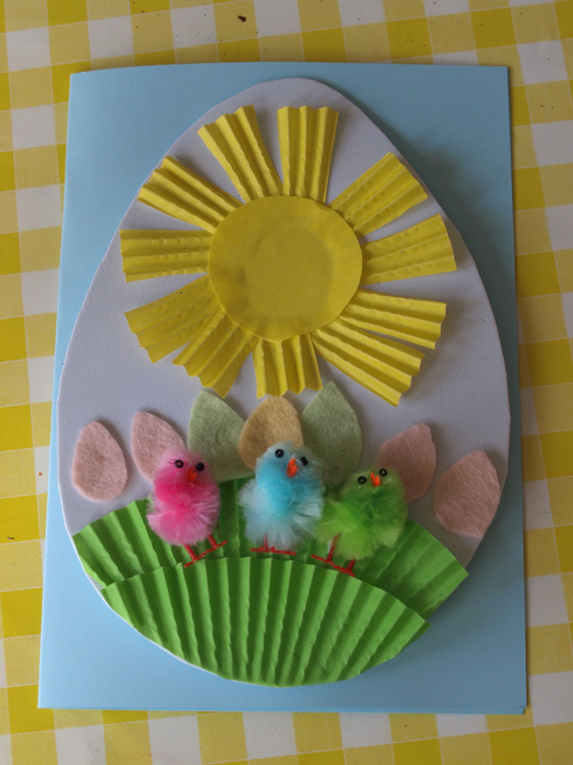 Easter Crafts For Kindergarten
 Easter Cards for Preschoolers to Make Here e the Girls