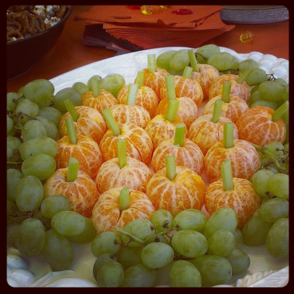 Fall Themed Party Food
 Adorable Fall Themed Snack Pumpkin Oranges Grape