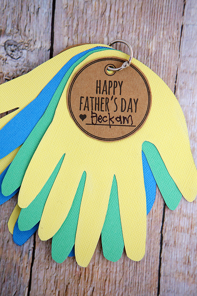 Fathers Day Crafts Ideas
 Let Me Give You A Hand Dad Eighteen25