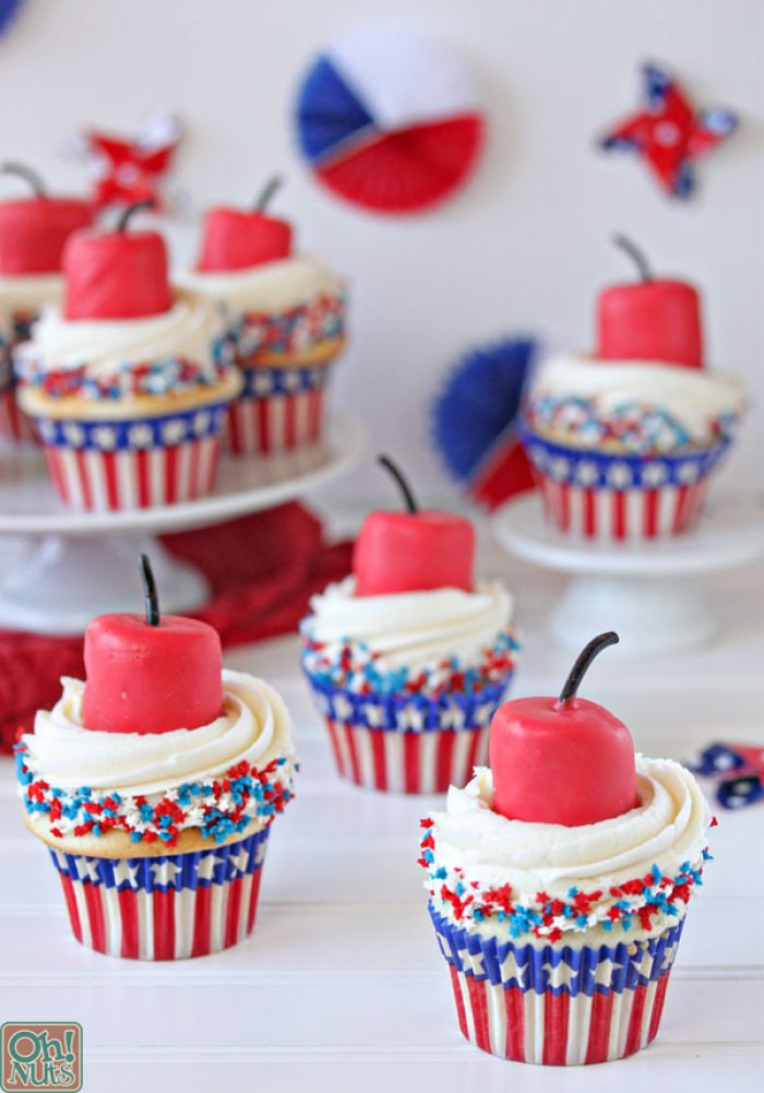 Memorial Day Cupcakes Ideas
 Patriotic Cupcake Memorial Day Roundup Six Clever Sisters