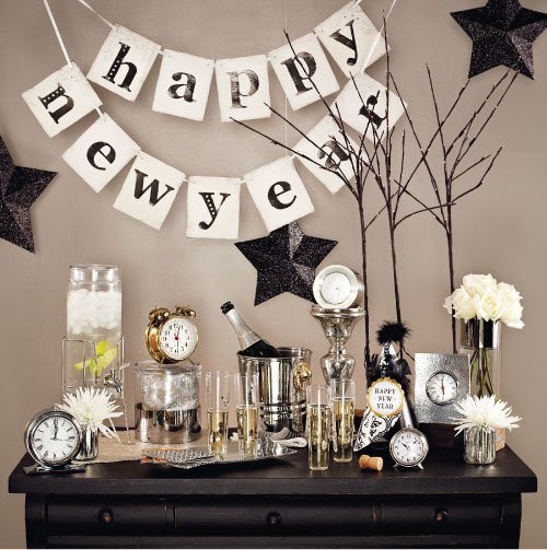 New Year Party Ideas At Home
 Holiday Decor for Thanksgiving Hanukkah Christmas and