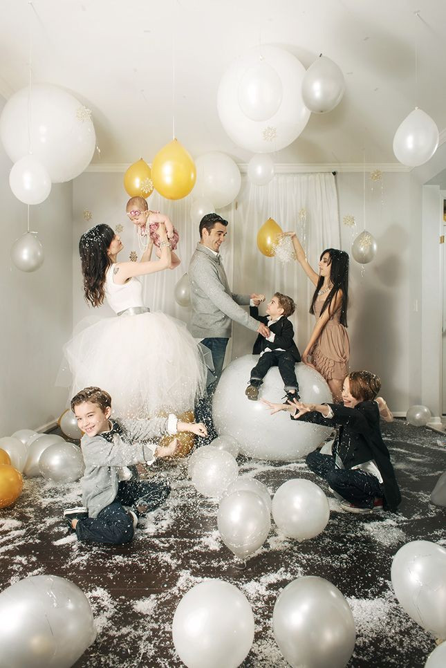 New Year Photoshoot Ideas
 The 20 Cutest Holiday Family s Ever